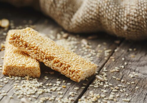 חטיף שומשום מתכון מנצח וסופר בריא!