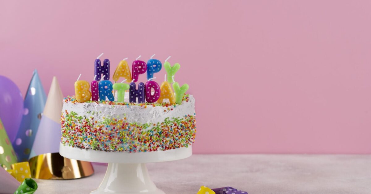 tasty-cake-with-birthday-items