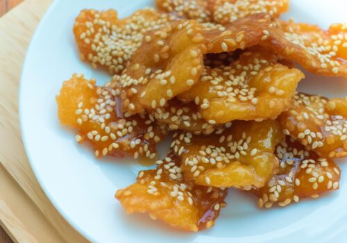 איך להכין חטיף שומשום ביתי עם דבש בקלות